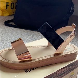 ROSE GOLD SANDALS